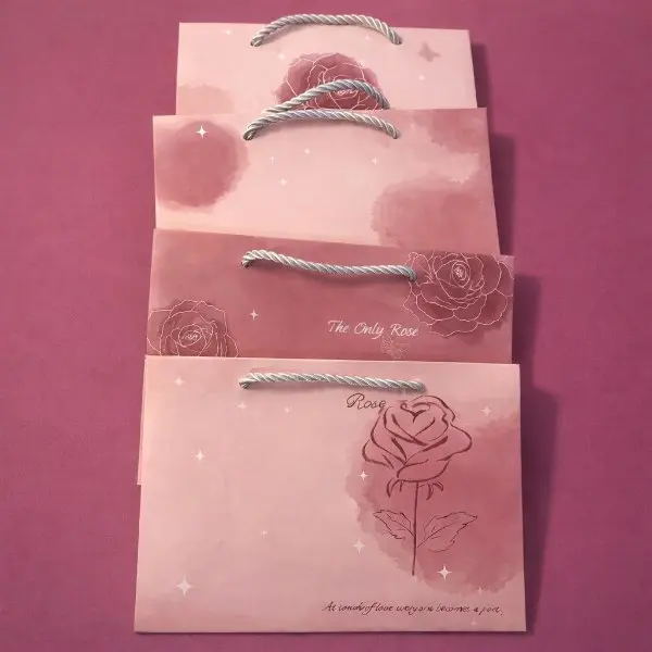 Bolsa de Regalo Pequeña Rosada de Flores
