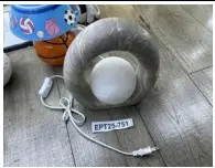 Lampara de mesa con anillo 