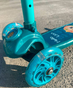 Scooter Monopatin Regulable Verde Con Luces - Imagen 3
