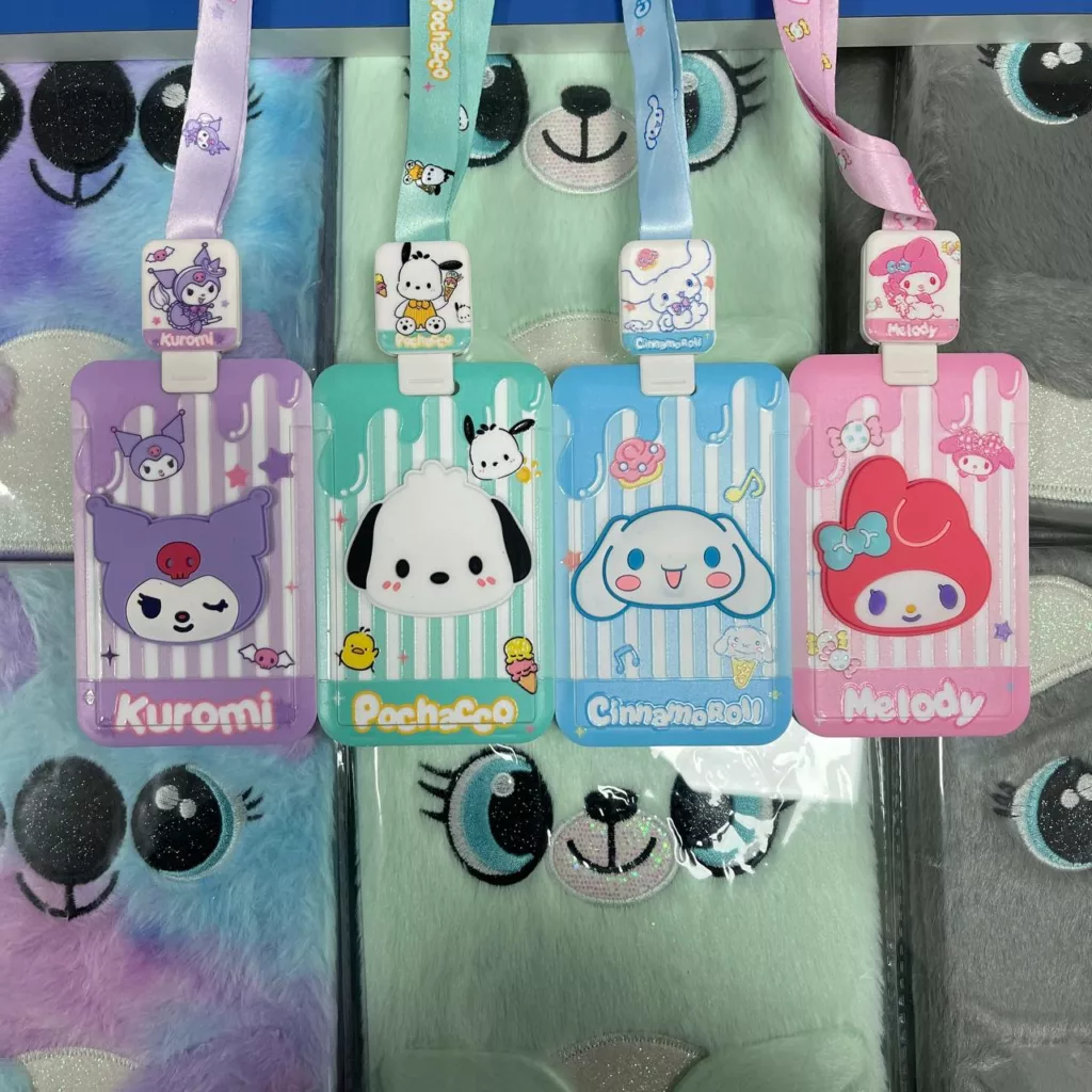 Credencial + lanyards de Sanrio 3D