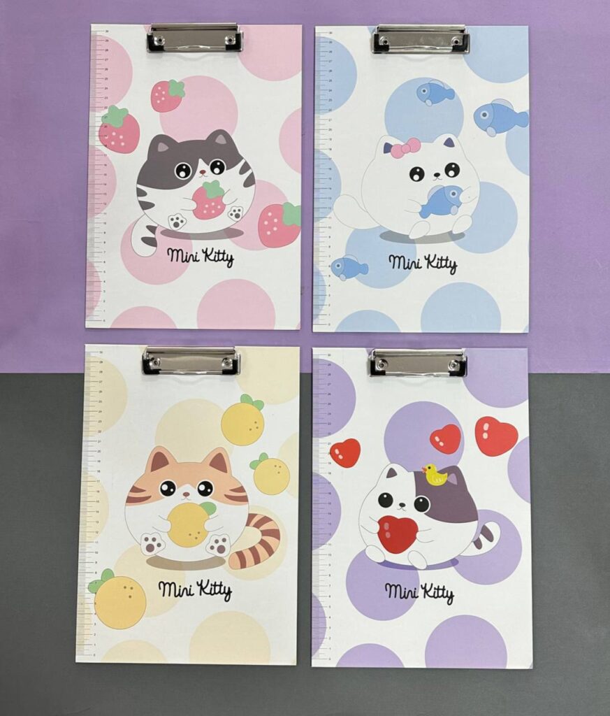 Tabla sujeta papel Gatito