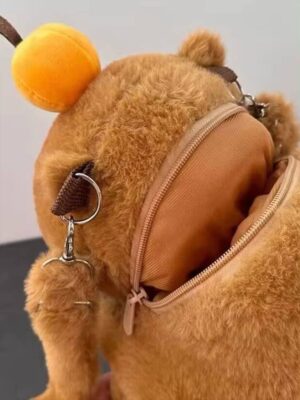 Hermosa mochila de peluche Capybara - Imagen 2