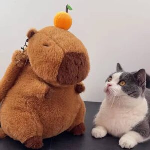 Hermosa mochila de peluche Capybara - Imagen 3