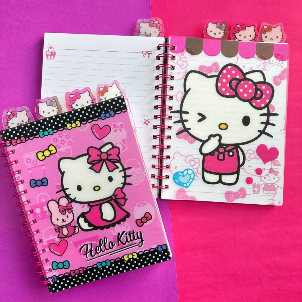 Libreta argollada con separadores Hello
