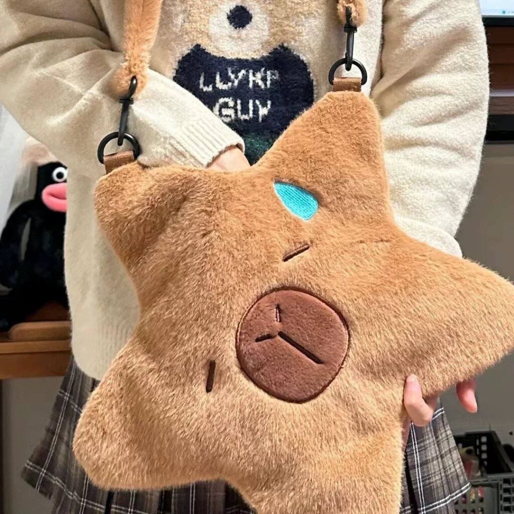 Bolso Estrella Kawaii con Capybara, Diseño Único y Adorable