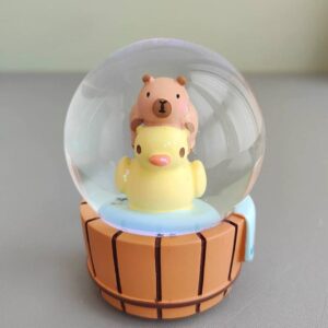 Esferas de Cristal con Luz y Figuras de Capybara - Imagen 7