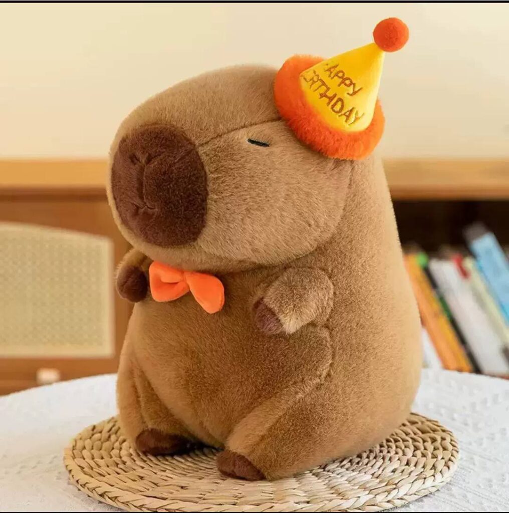 Peluche de felpa Capybara con Moño y Gorro de Cumpleaños 20 CM