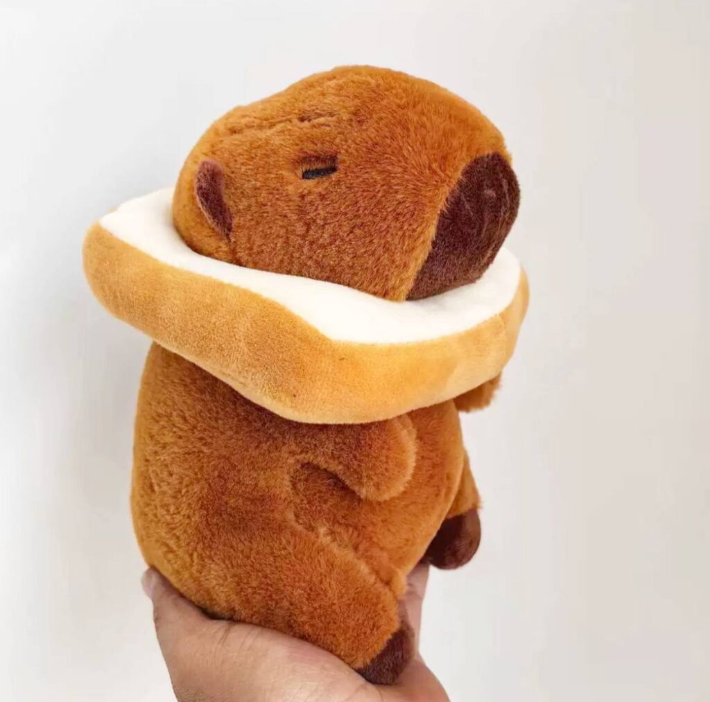 Peluche de Felpa Capysandwich 20 cm