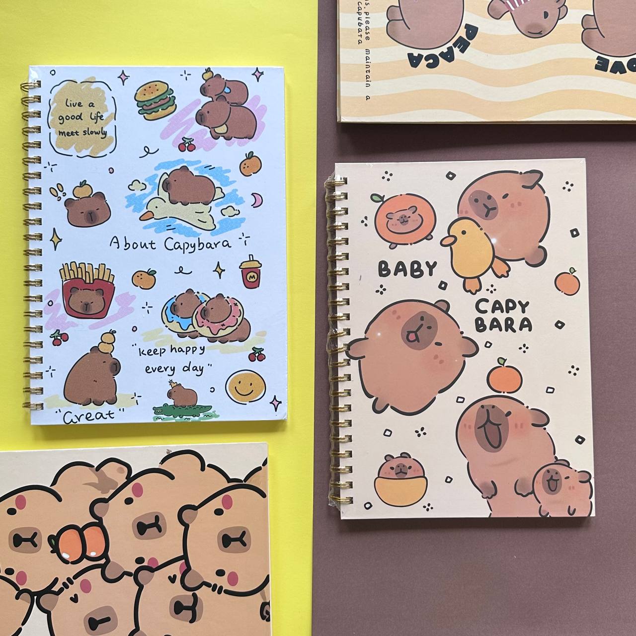 Cuaderno Argollado Diseño de Capybara