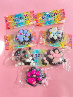 Juguete Apretable Pata de Gato 5 Diseños - Imagen 1