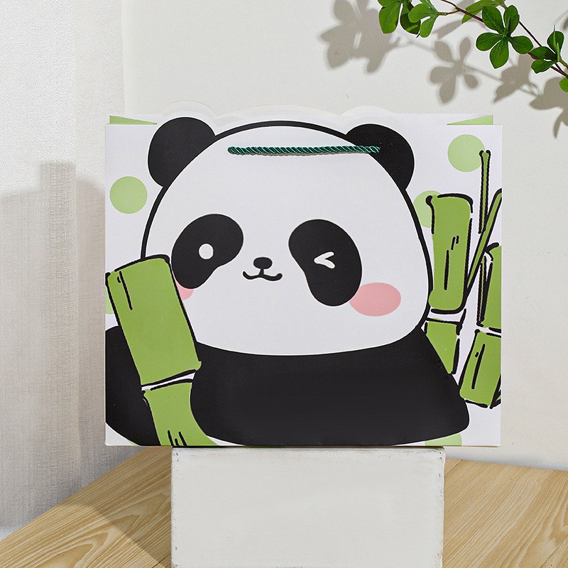 Bolsa Panda de Papel | 5 Modelos Surtidos y 2 Tamaños Disponibles