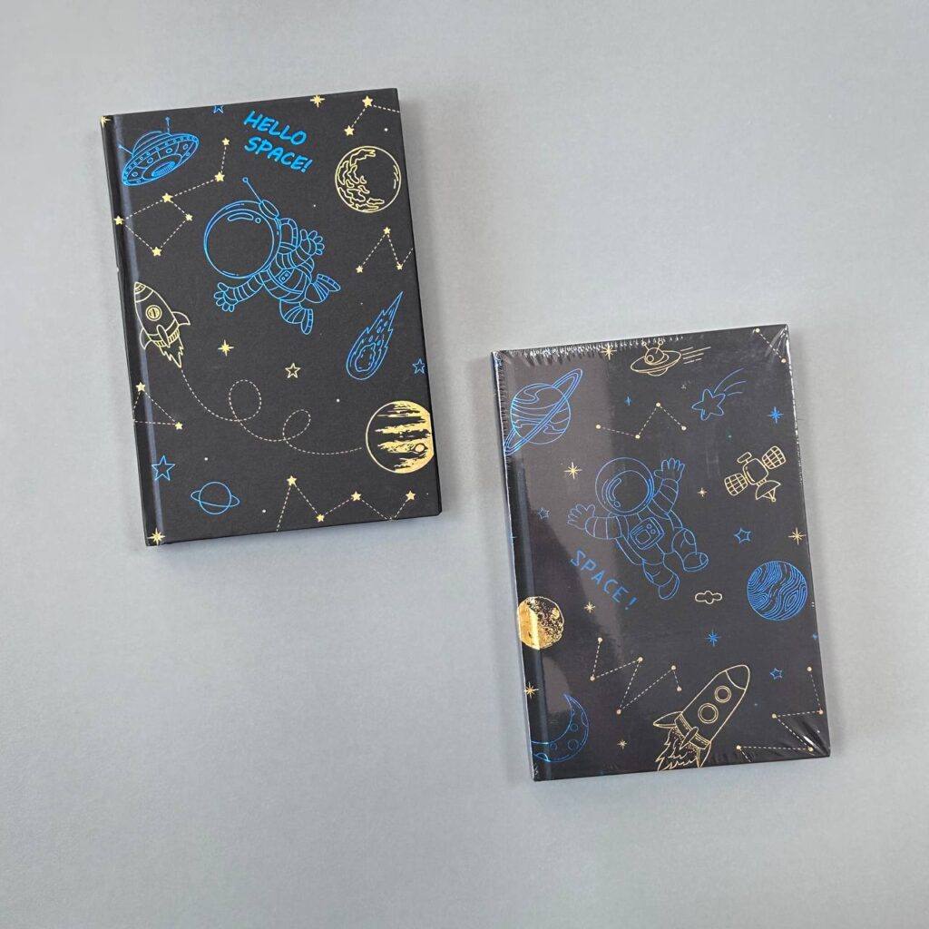 Libreta Negra Espacial