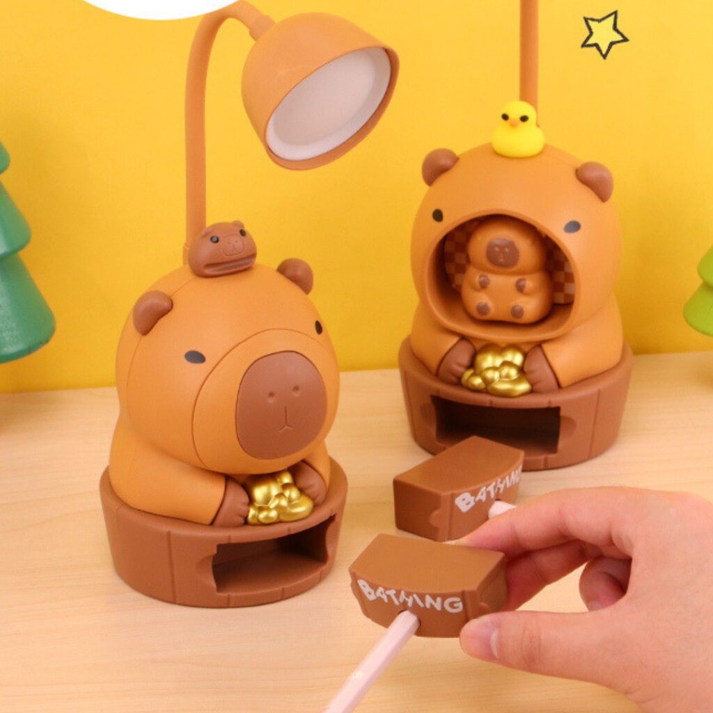 Lámpara Capybara con USB | 2 Modelos Disponibles