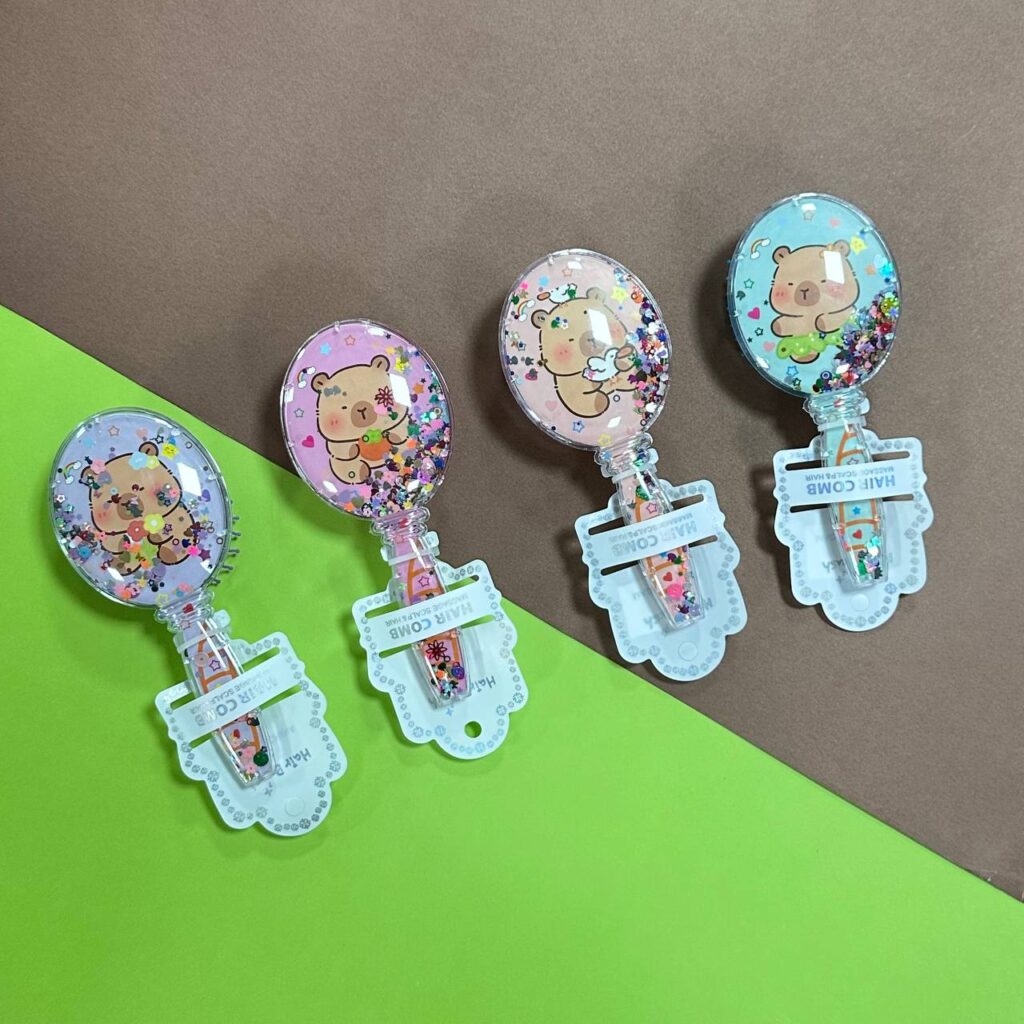 Peine Brillante Diseño Circular de Capybara