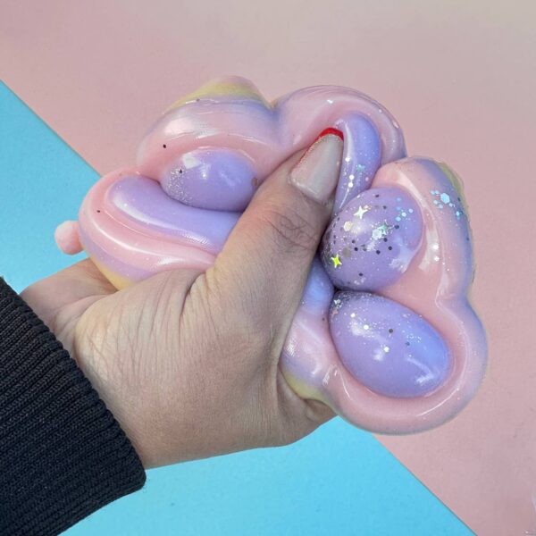 🧸 Squishy Patita de Gato Rosa y Morado 🌸