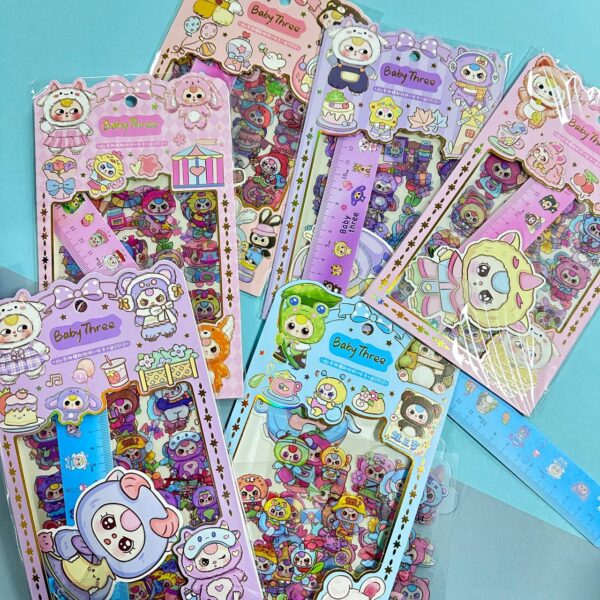 🎁 Set de Stickers + Mini Regla Baby Three 🎨