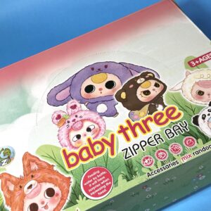 Pelotita Sorpresa Baby Three Kawaii | 1 Sticker + 1 Colgante | Personajes Surtidos - Imagen 3