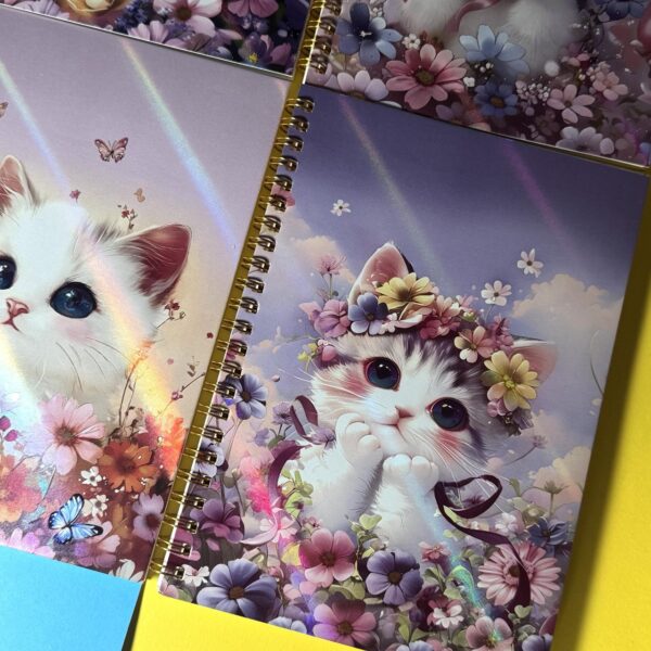 Libreta Holográfica Gatito | A5 | 4 Colores Surtidos 😺✨ - Imagen 4