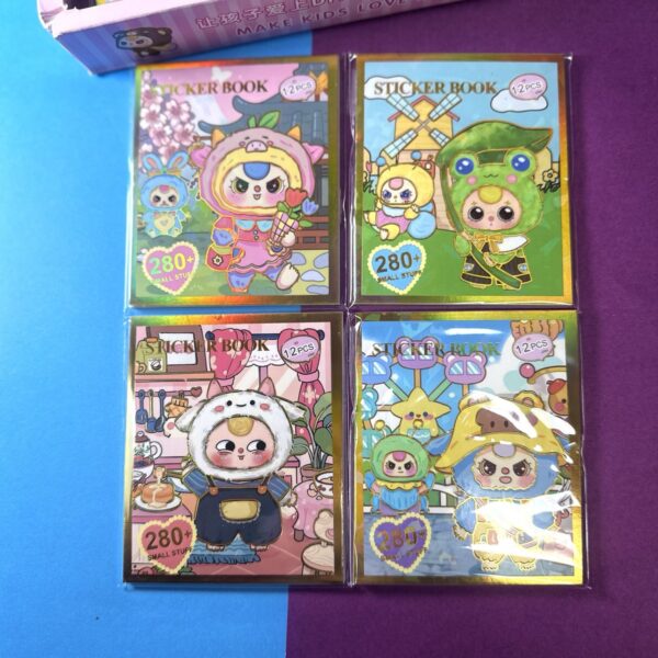 Libreta de Stickers Baby Three | Modelos Surtidos 🐣✨ - Imagen 5