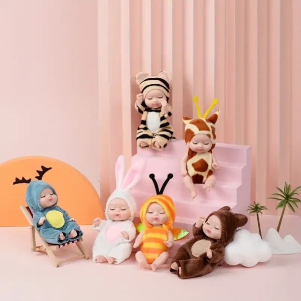 🧸 JUGUETE DE MUÑECA – MINI FIGURA 9 CM - Imagen 8