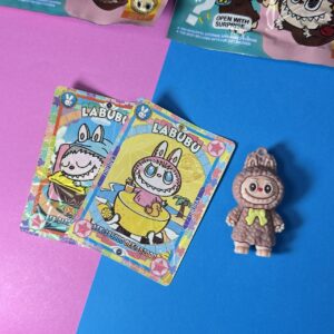 🎁 BOLSA SORPRESA – La Bubu (Juguete + Tarjetas) - Imagen 5