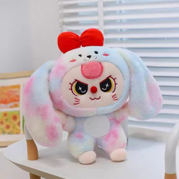 🧸✨ Peluche Baby Three – Suavidad en tonos pastel - Imagen 3