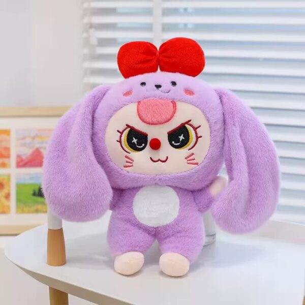 🧸✨ Peluche Baby Three – Suavidad en tonos pastel - Imagen 2