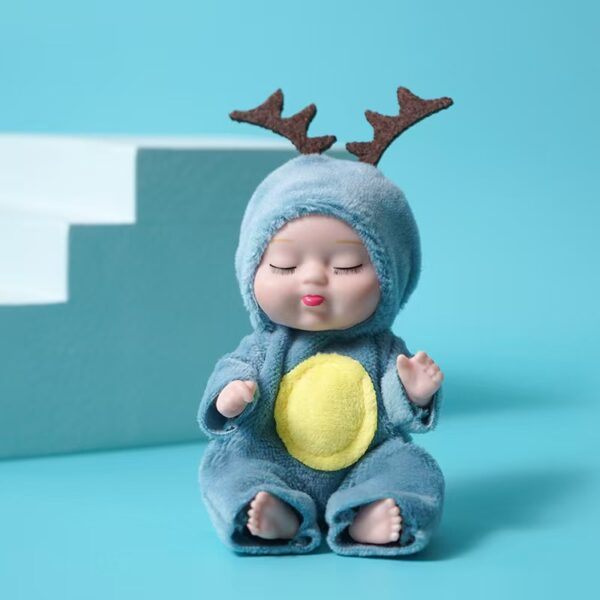 🧸 JUGUETE DE MUÑECA – MINI FIGURA 9 CM - Imagen 3