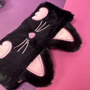 🐾🎒 Estuche de Felpa Gatito con Esponja