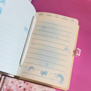 Libreta con Contraseña – Gatitos Enamorados