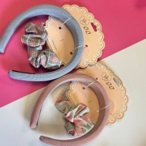 🎀 Set Diadema + Colet Pastel Rayado – ¡Dulzura en cada peinado!