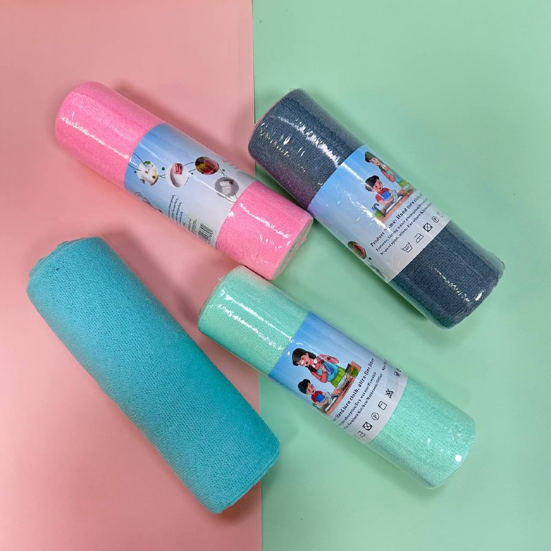 Pañuelo Pequeño de Poliéster 20×20 cm – Suave, Colorido y Multiuso