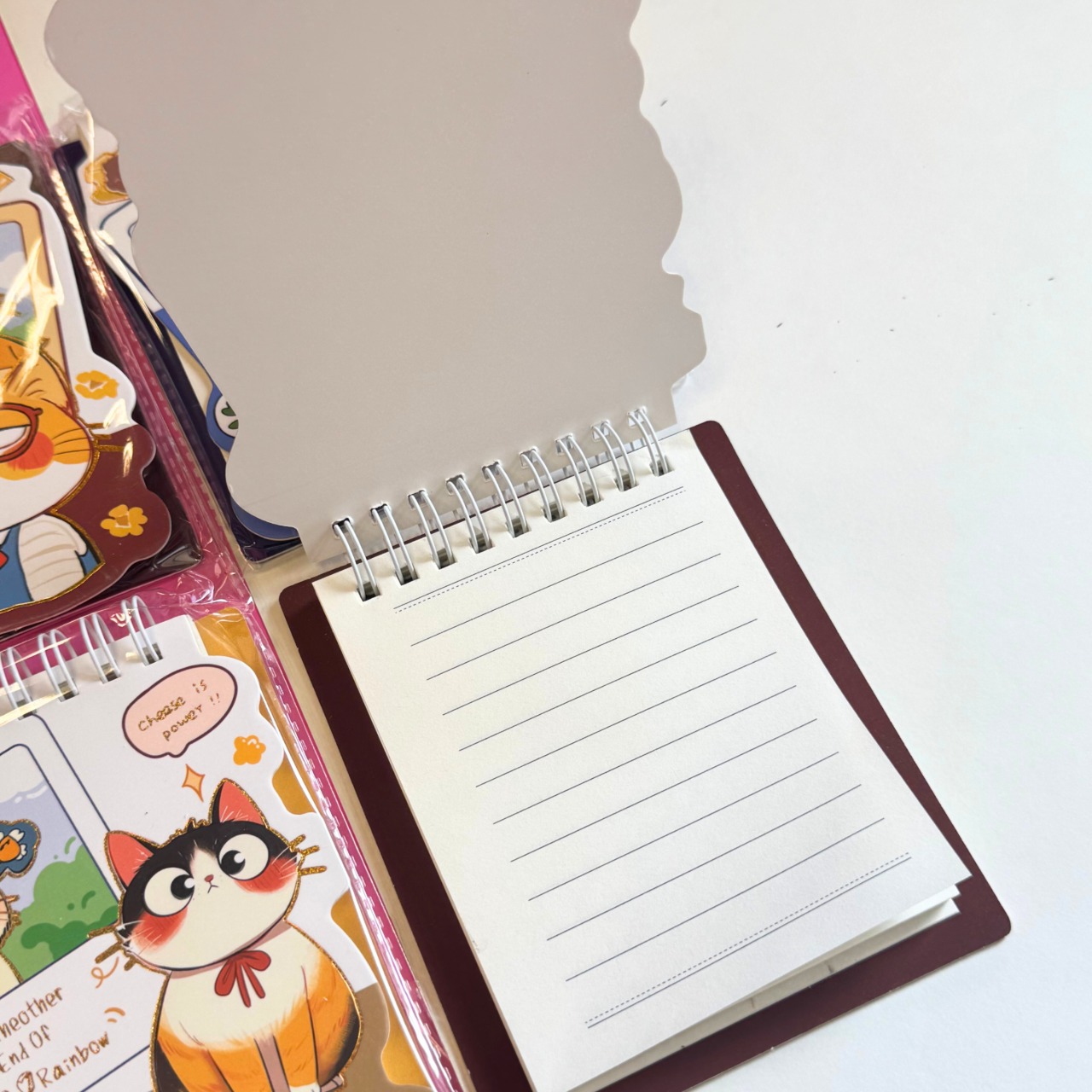 Mini Libreta Gatito con Líneas – 4 Modelos Surtidos 3 Mini Libreta Gatito con Líneas – 4 Modelos Surtidos - Imagen 3