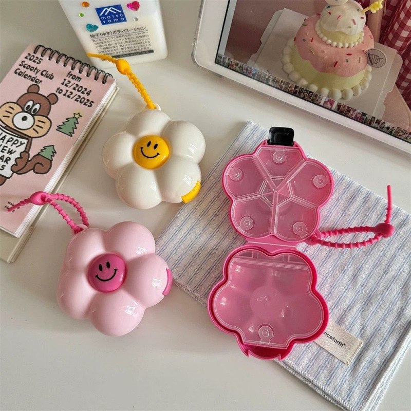 CAJA DE MEDICAMENTOS PORTÁTIL FLOR 🌸 1 CAJA DE MEDICAMENTOS PORTÁTIL FLOR 🌸