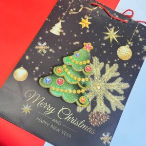 Bolsa de Regalo Navideña – Diseño Negro Elegante - Imagen 6