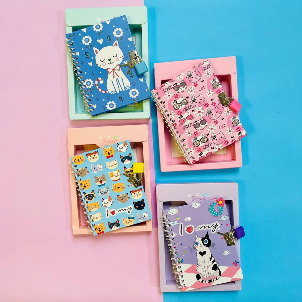 Libreta con Candado de Gatitos
