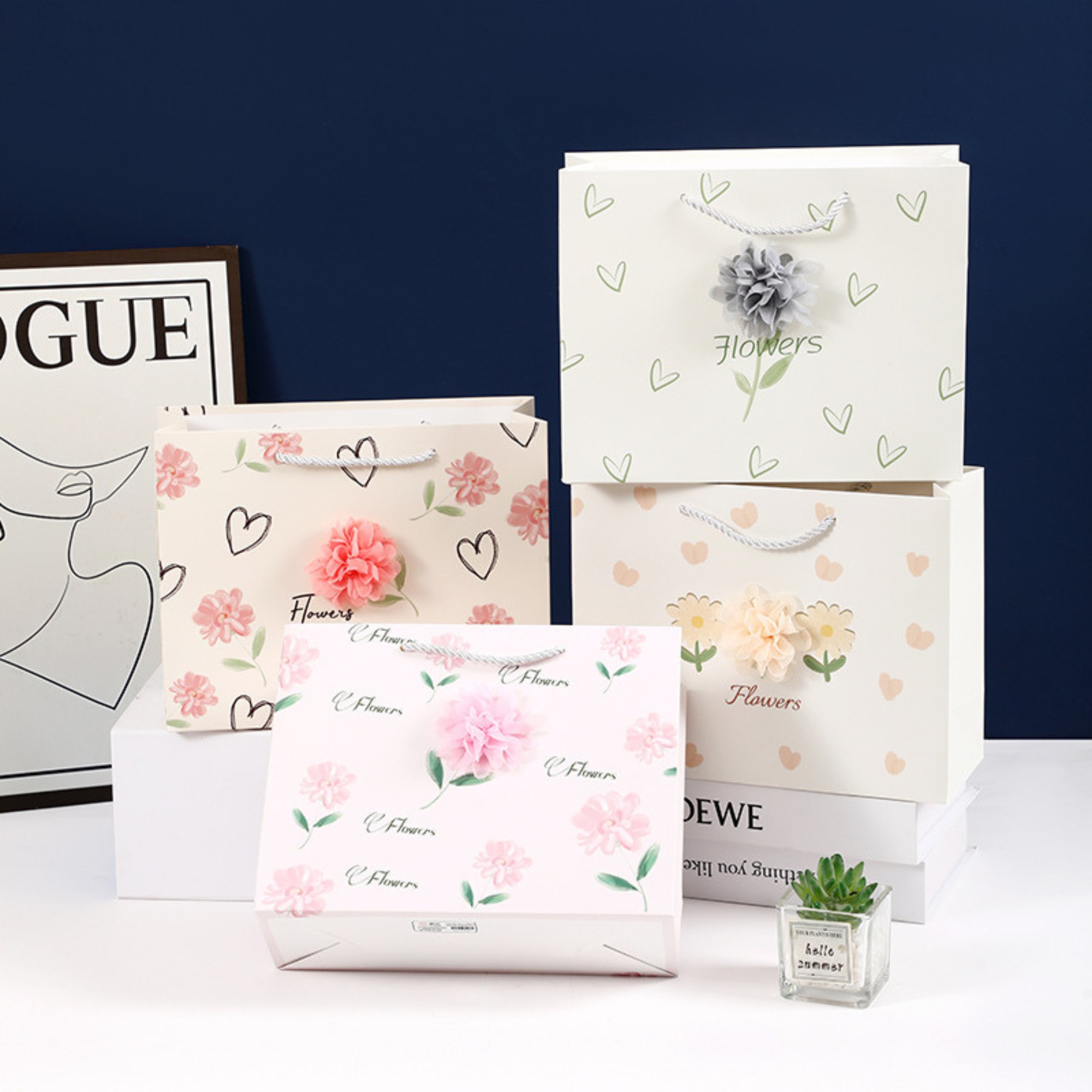 Bolsas de Regalo Grandes Flores y Corazones 1 Bolsas de Regalo Grandes Flores y Corazones