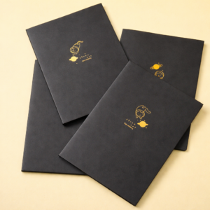 Libreta de Hojas Negras Gato Espacial, Grande