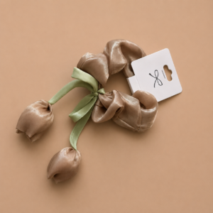 Cole Scrunchie Tulipanes Satín - Imagen 4