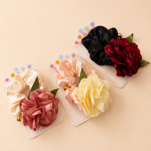 Moño Scrunchie para Pelo Flor Grande - Imagen 6