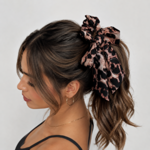 Scrunchie Lazo Leopardo Brillante - Imagen 3